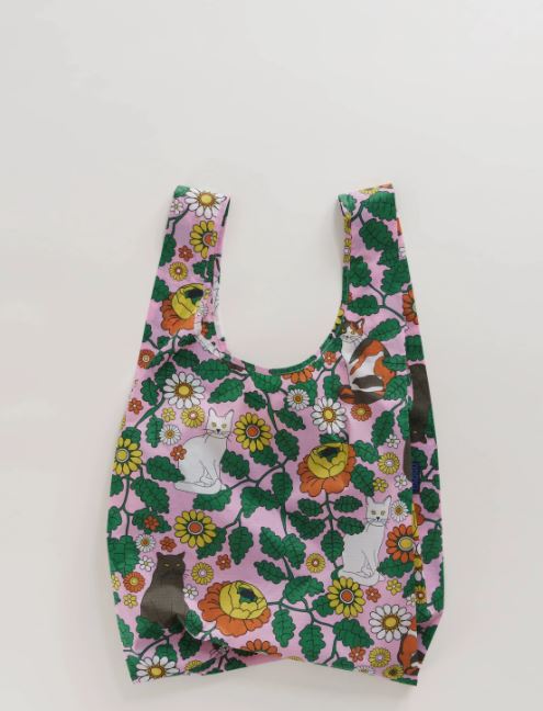Standard | Daisy Cat
