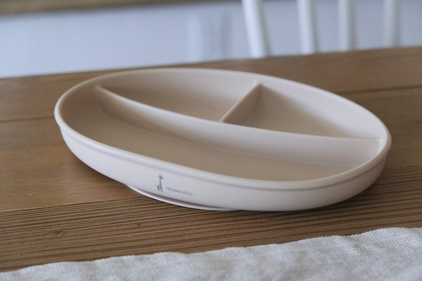 Assiette à succion divisée en silicone