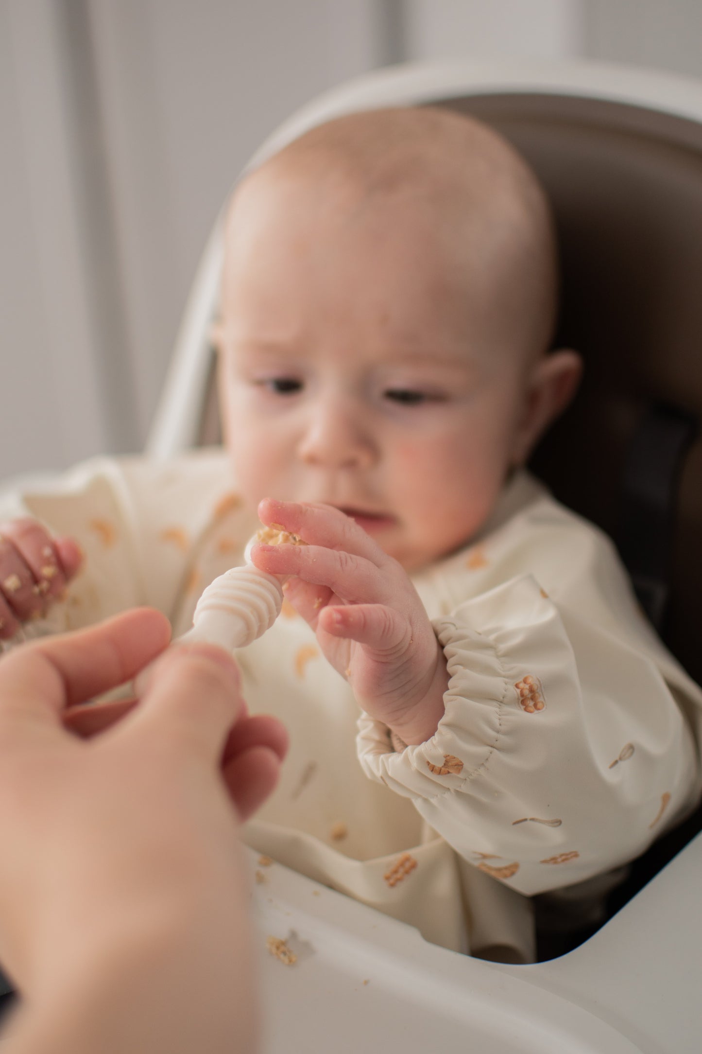 Les cuillères d'apprentissage en silicone